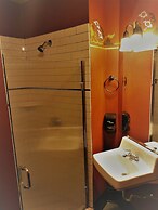 McMenamins Crystal Hotel