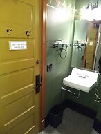 McMenamins Crystal Hotel