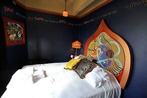 McMenamins Crystal Hotel