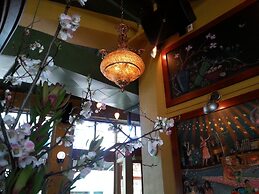 McMenamins Crystal Hotel