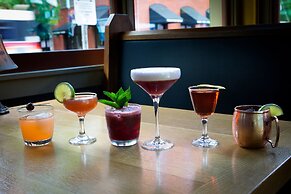 McMenamins Crystal Hotel