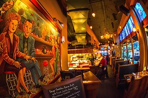 McMenamins Crystal Hotel