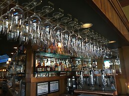 McMenamins Crystal Hotel