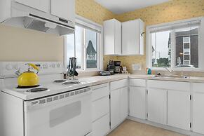 The Tides by the Sea