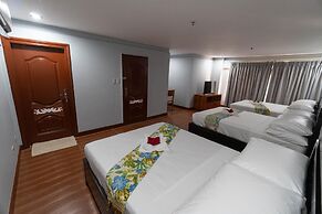 One Averee Bay Hotel