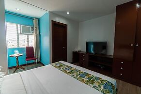 One Averee Bay Hotel