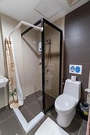 One Averee Bay Hotel