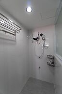 One Averee Bay Hotel