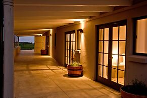 Country House at Kay & Monty