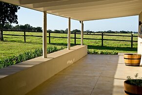 Country House at Kay & Monty