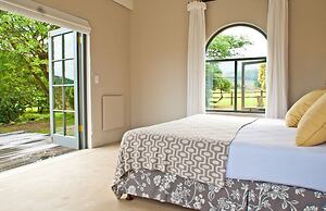 Country House at Kay & Monty