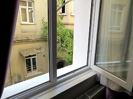 Istanberry - Berry Life Apartments