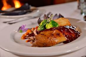 Montusi Mountain Lodge