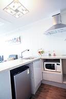 Bay Condo Hotel Tongyeong
