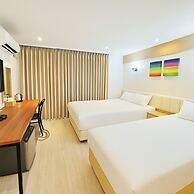 Bay Condo Hotel Tongyeong