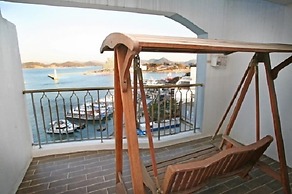 Bay Condo Hotel Tongyeong