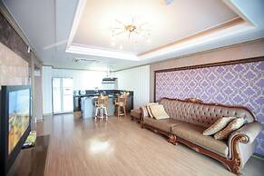 Bay Condo Hotel Tongyeong