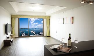 Bay Condo Hotel Tongyeong