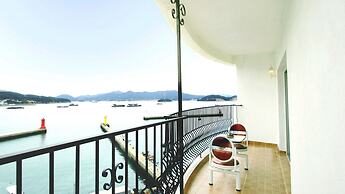 Bay Condo Hotel Tongyeong