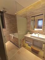 Riverview Suites Taipei