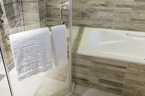 Riverview Suites Taipei