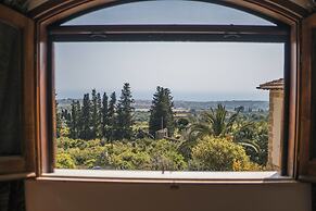 Villa La Lumia B&B Suites & Apartments