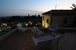 Villa La Lumia B&B Suites & Apartments
