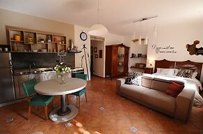 Villa La Lumia B&B Suites & Apartments
