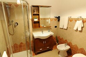 Villa La Lumia B&B Suites & Apartments