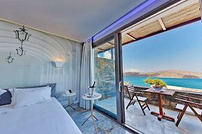 Royal Marmin Bay Boutique & Art Hotel - Adults Only