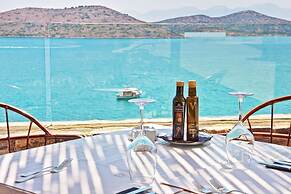 Royal Marmin Bay Boutique & Art Hotel - Adults Only