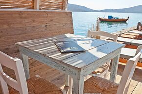 Royal Marmin Bay Boutique & Art Hotel - Adults Only