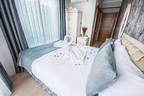 Pera Life Premium Hotel