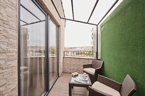Pera Life Premium Hotel