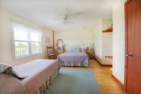 Bayview Pines Country Inn