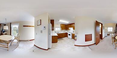 Bayview Pines Country Inn