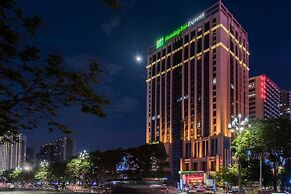Holiday Inn Express Baoji City Centre by IHG