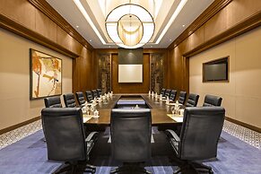 Hilton Dali Resort & Spa