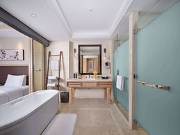 Hilton Dali Resort & Spa