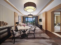 Hilton Dali Resort & Spa