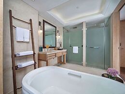 Hilton Dali Resort & Spa