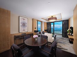 Hilton Dali Resort & Spa