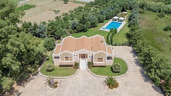 Leone Luxury Villas