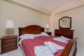 Leone Luxury Villas