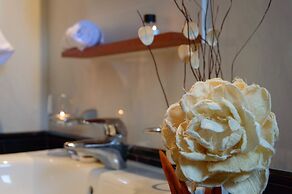 Leone Luxury Villas