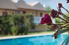Leone Luxury Villas