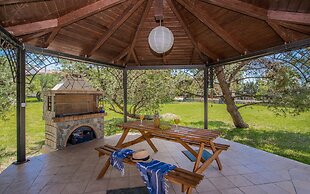 Leone Luxury Villas