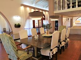 Villa Gaudia, Luxury Villa with pool, A-C