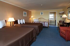 Cape Cod Harbor House Inn