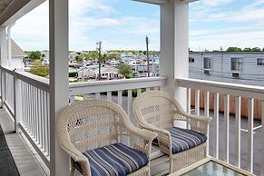 Cape Cod Harbor House Inn